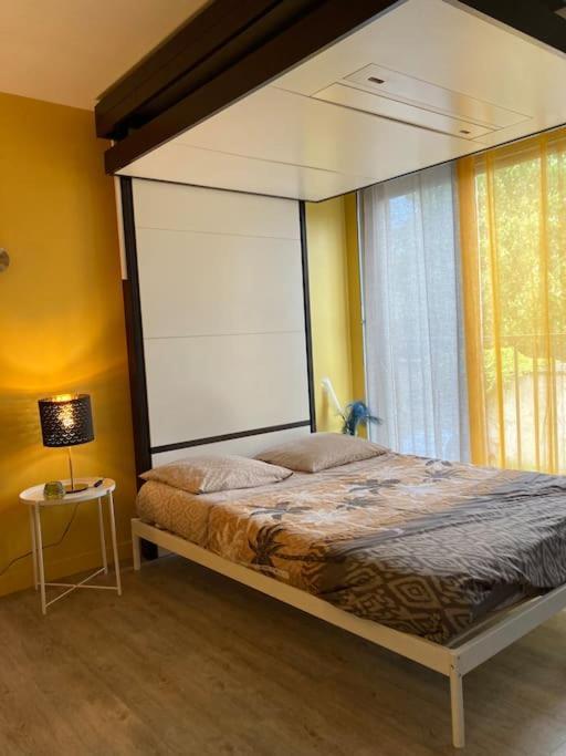 Апартаменты Chez Karine 5 Арпажон Экстерьер фото